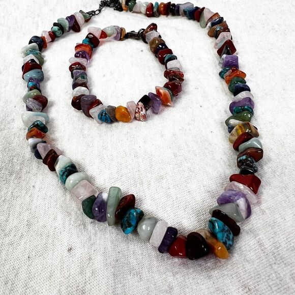 Vintage Chipped Stone Necklace and Bracelet | SE 925 | Multicolor - Picture 2 of 8